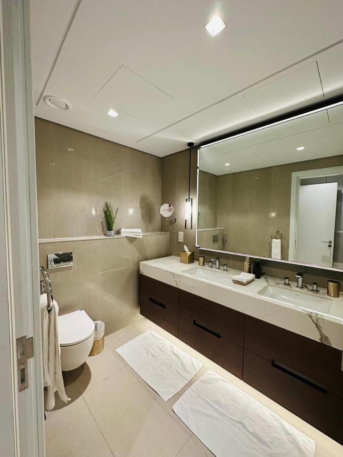 Ocean Mountain View Apartment At The Address Al Fujayrah Exterior foto